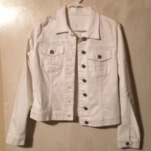 Stylish white lightweight denim jacket